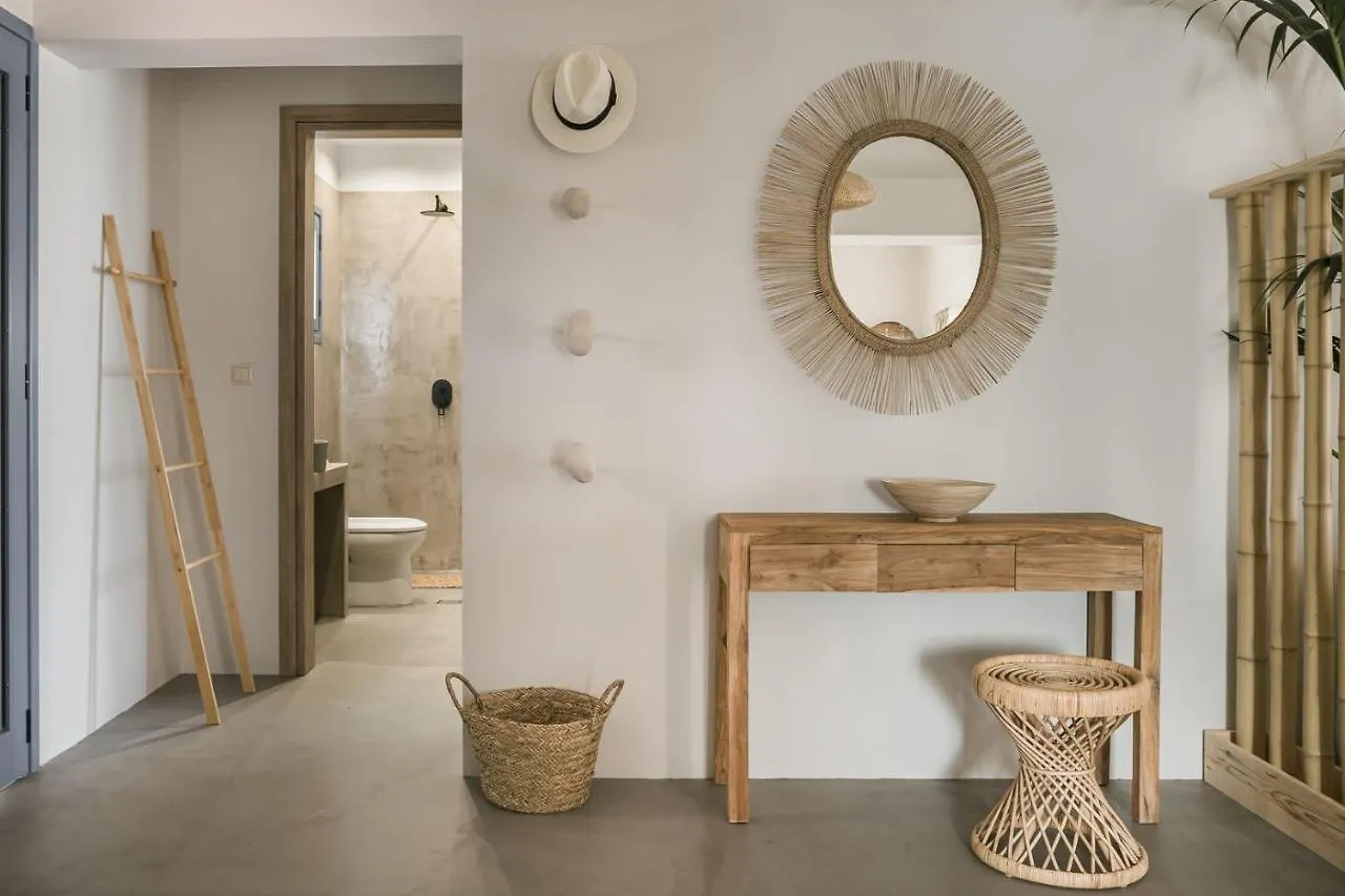 Canova Boutique Villa Mesovounia  Greece