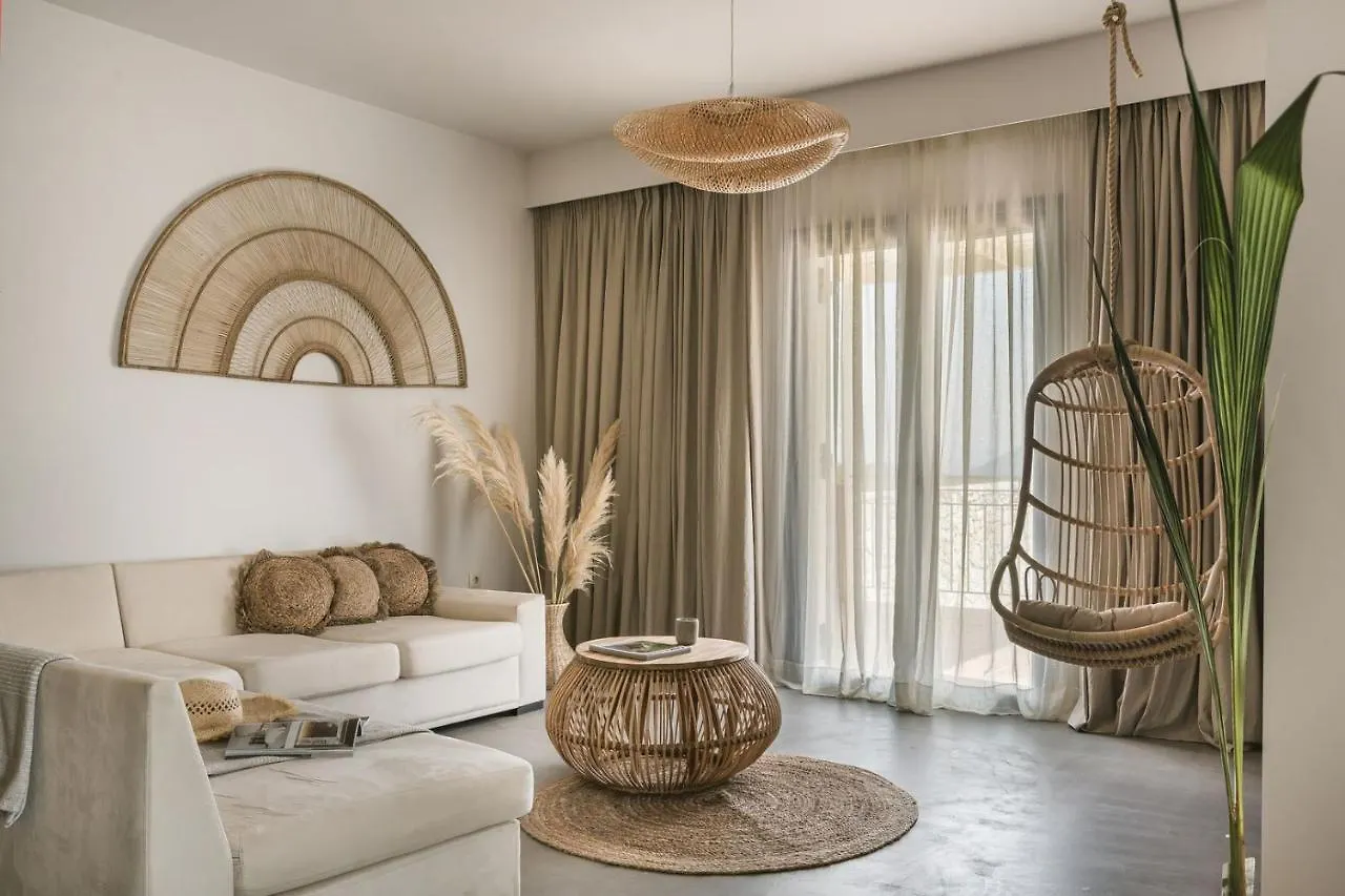 Canova Boutique Villa Mesovounia